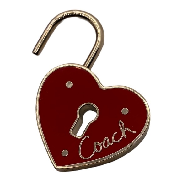 Coach Rare Red Heart w Key Opening Purse Charm. Silver Hardware NWOT - Picture 2 of 2
